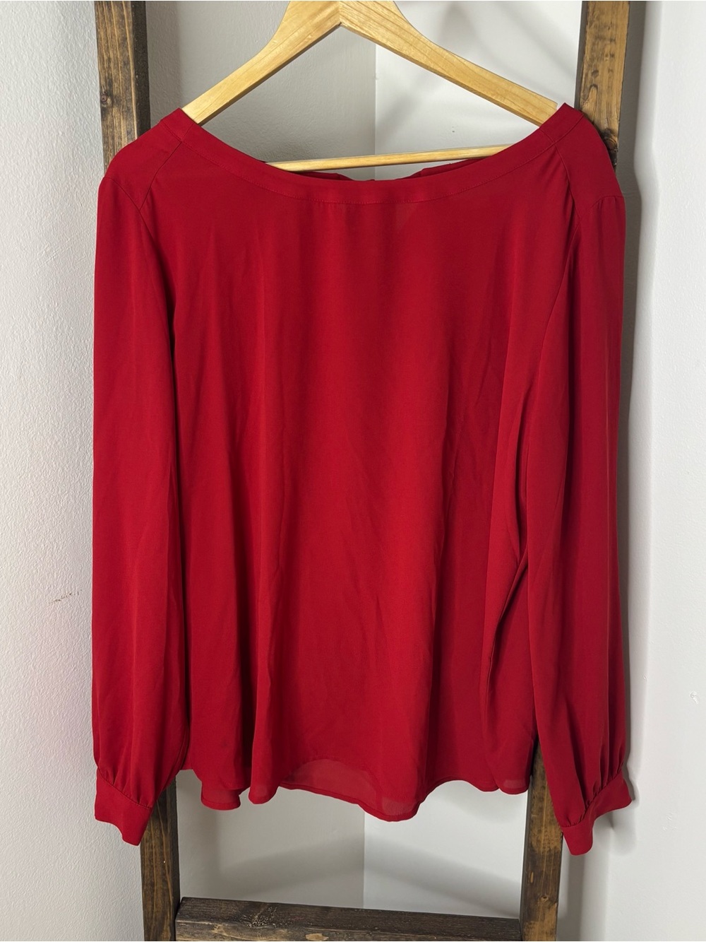 LOFT Red Women's Long-Sleeve Blouse - Classic Boatneck Size L